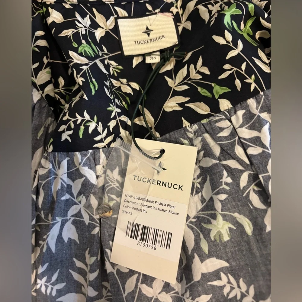 NWT Tuckernuck Verdant Iris Avalon Blouse w/ Green and White Leaf Pattern Sz XS - Picture 8 of 10